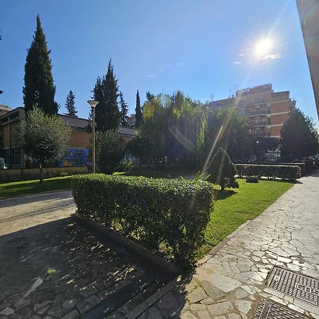 Appartement A Casa Di Luca à Rome Extérieur photo